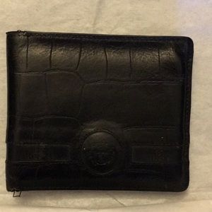 Versace men’s wallet